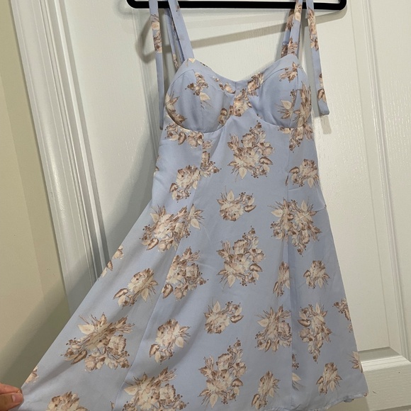 Blue floral dress - Picture 4 of 5